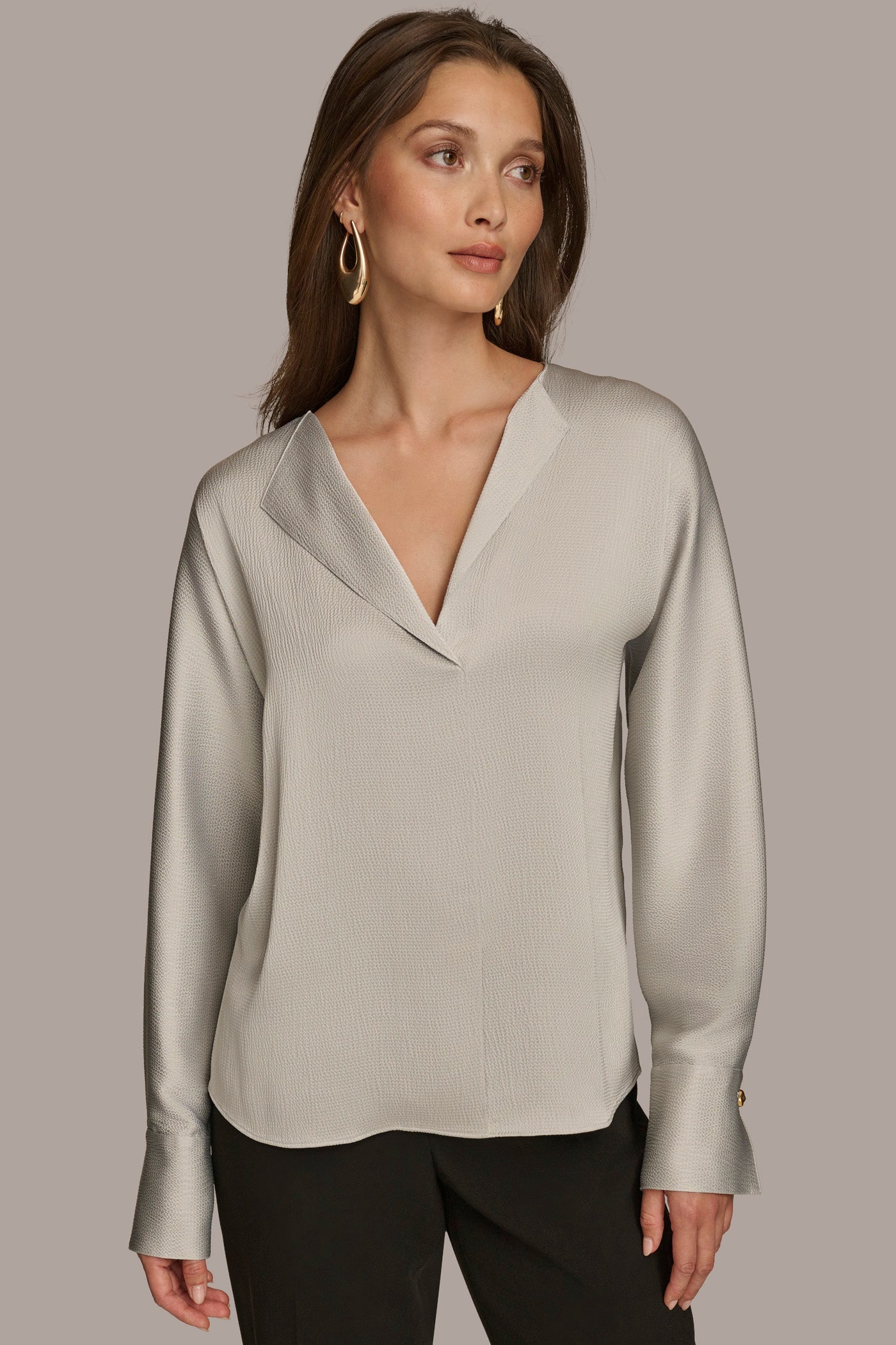 (image for) UNIQUE HAMMERED SATIN LONG SLEEVE V-NECK BLOUSE